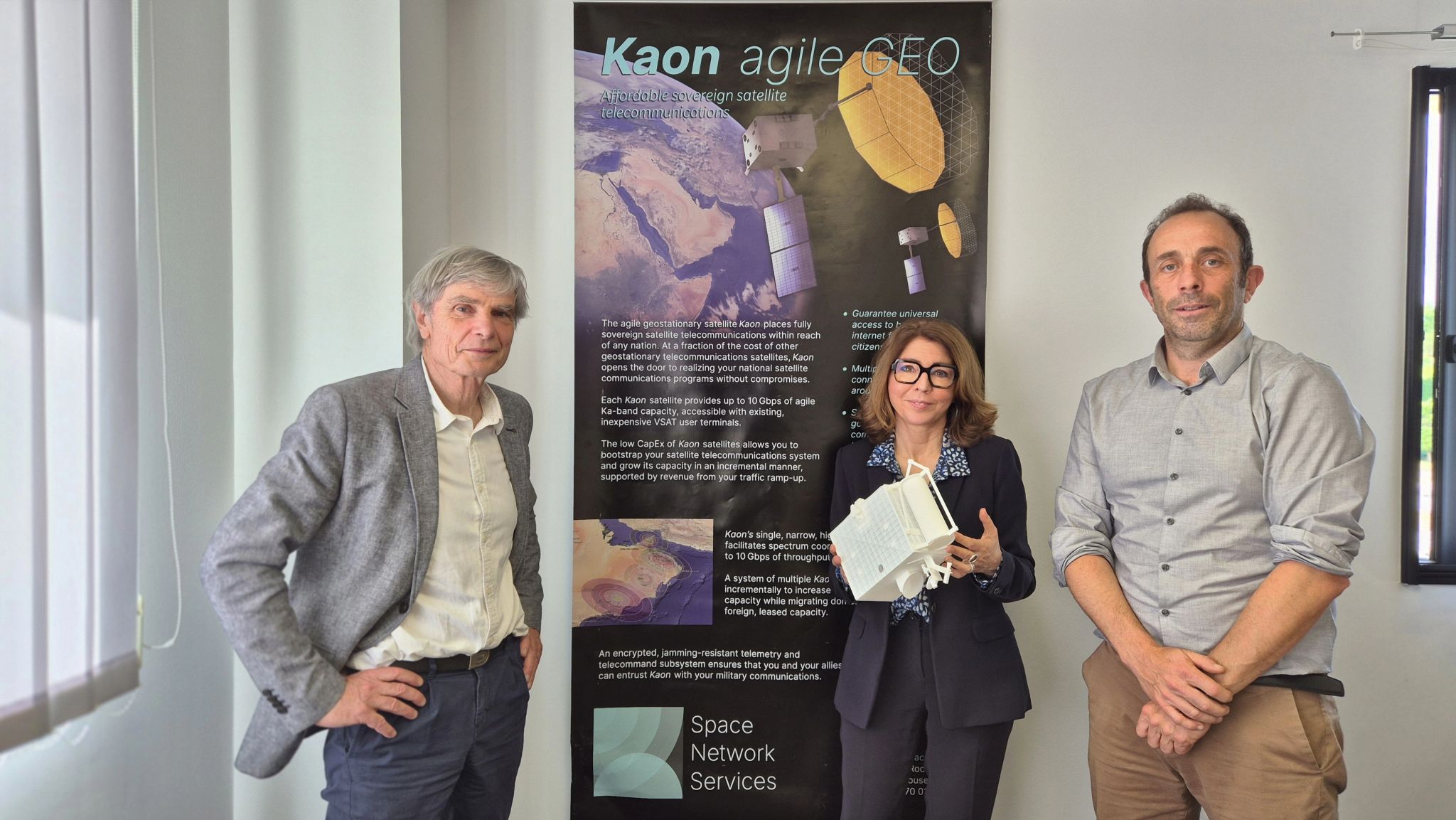Visit of Deputy C. Vignon at Spacens' premises